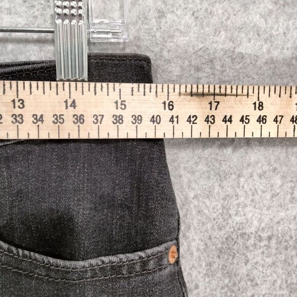 Levi Strauss High Rise Jean Shorts Womens Size 30 Black Wash Cutoff Frayed Denim - Picture 4 of 11